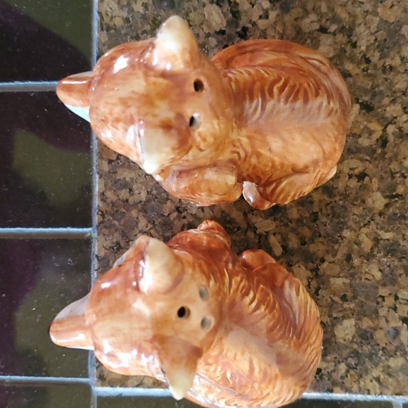 Ceramic Salt & Pepper Shakers Fox - Picture 4 of 4